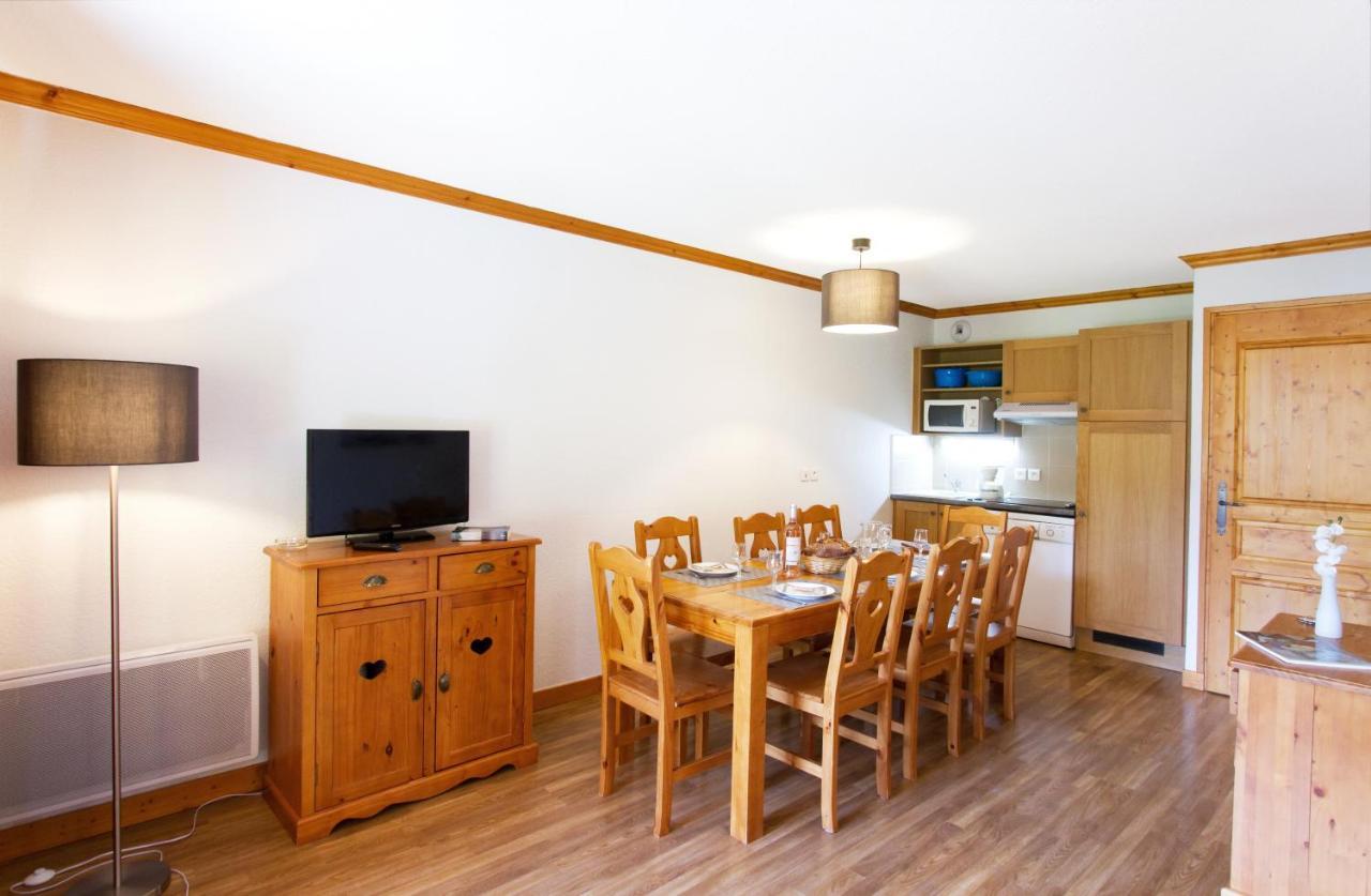 Residence Odalys Le Hameau Et Les Chalets De La Vallee D'Or Валоар Екстериор снимка