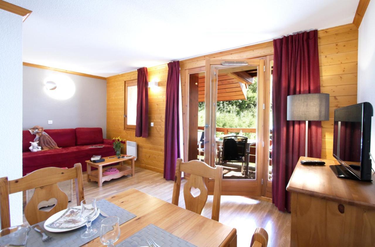 Residence Odalys Le Hameau Et Les Chalets De La Vallee D'Or Валоар Екстериор снимка