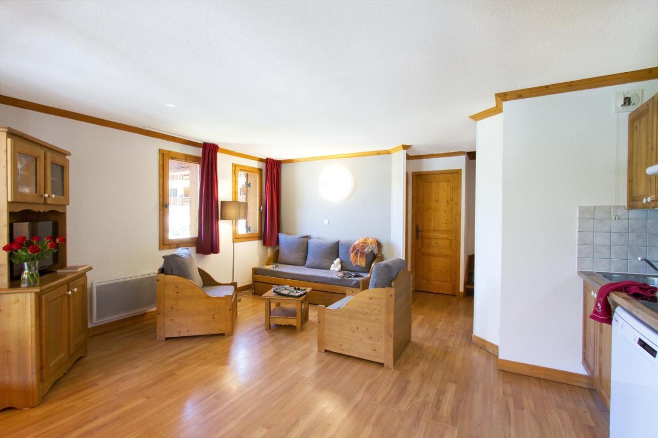 Residence Odalys Le Hameau Et Les Chalets De La Vallee D'Or Валоар Екстериор снимка