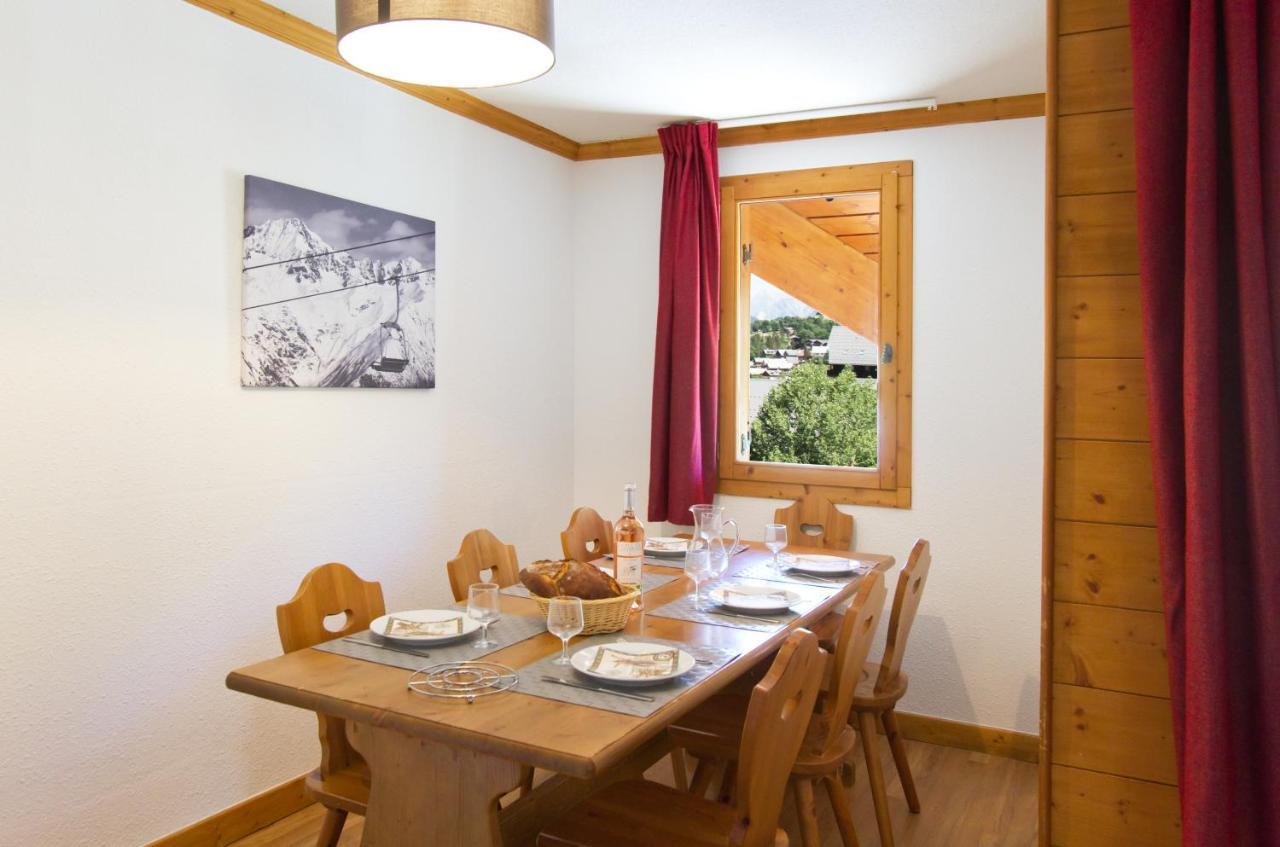 Residence Odalys Le Hameau Et Les Chalets De La Vallee D'Or Валоар Екстериор снимка